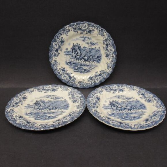 3 - Johnson Brothers England COACHING SCENES Blue 6 1/4 In Dessert Plates - Picture 2 of 4